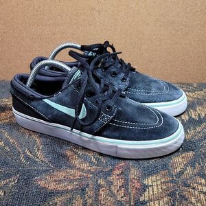 Rare Nike SB Janoski Glow Black Suede & Mint Green Skate Shoes- Size 4.5